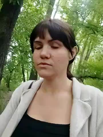 Tinaswirovski Webcam Model Profile Xhamsterlive