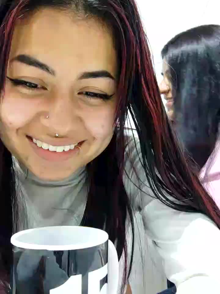 Roomie Girls S Sex Videos Recorded Cam Shows Stripchat
