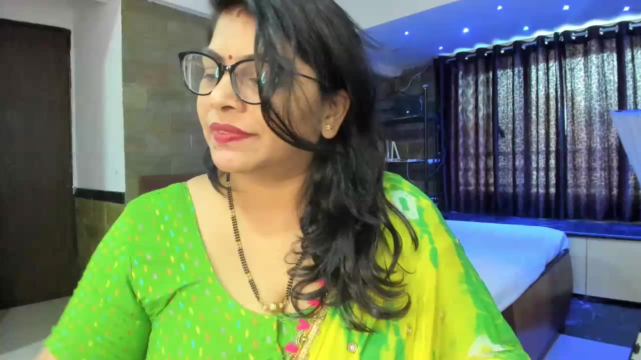 Tarivishu S Nude Videos Recorded Shows Superchatlive