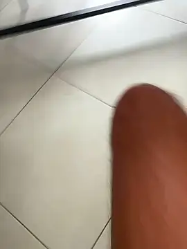 [25 Aug 12:17] Private Show see my feet and cock