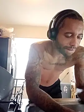 [18 Jun 12:46] Private Show stroking - video by king-Camino cam model