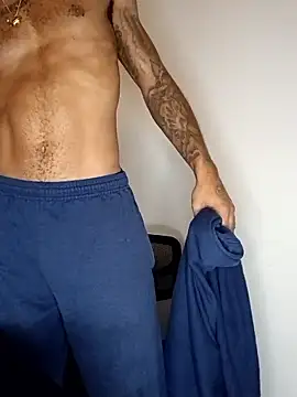 [30 Jan 21:41] Private Show - vídeo de la modelo de cam king-Camino