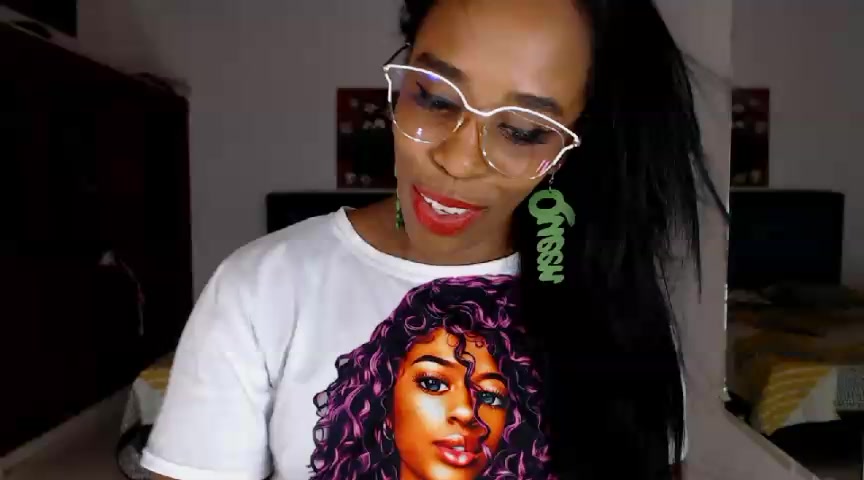 Private Show  much squiirt - video di TAYLORR778 modella di cam