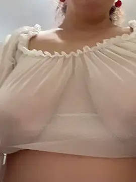 [30 Sep 10:24] Public Show - video by Taisia_W cam model