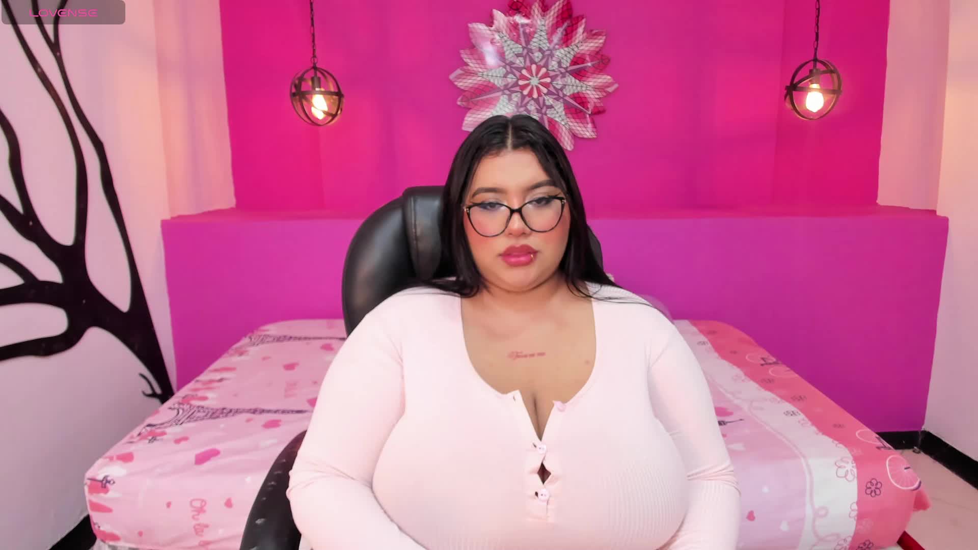 STRIPPER - video của người mẫu cam tifanny_bigboobs11