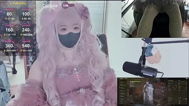 好嗨好嗨(?)後面有公主努力揉ㄋㄟㄋㄟ侍奉 - video by z23002 cam model