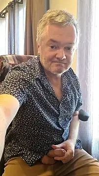 Cock play - video by Mitchoxxford cam model