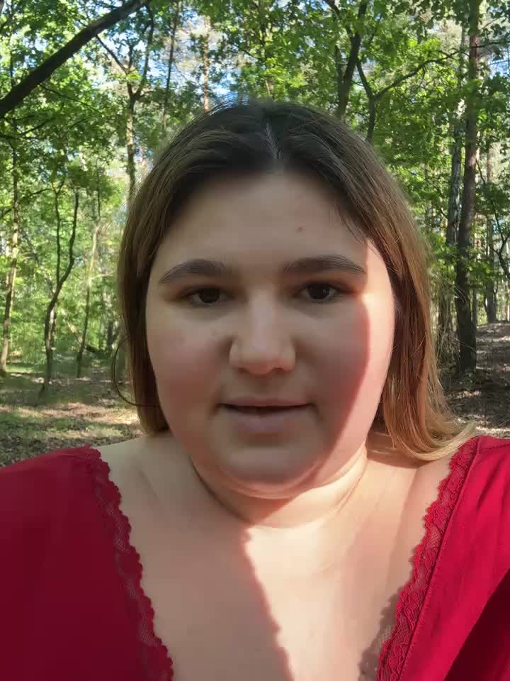 show outside in forest , cum - video by your_soul_Anna cam model