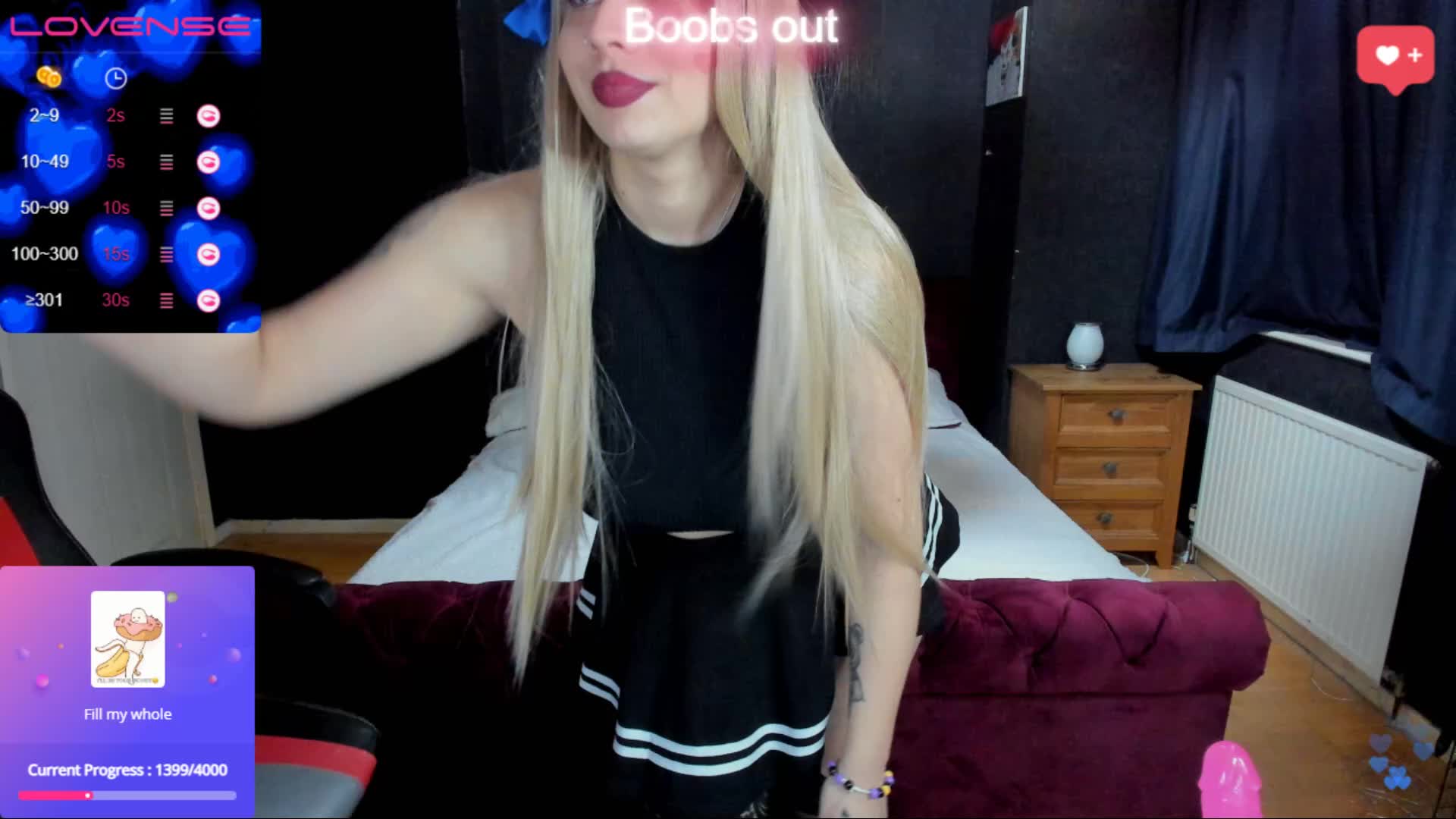 Naked,twerk ass