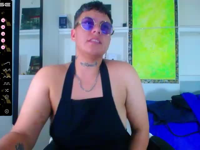 suck dildo+choke with dildo - video by Yessi_rousse cam model