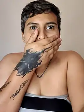 full pussy+dildo+cum - video by Yessi_rousse cam model