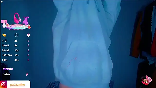 naked and pregnant simulation - video by Yessi_rousse cam model