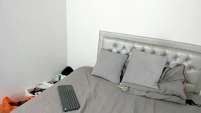 lapdance - ক্যাম মডেল SEXXYLATINCOUPLE1-এর ভিডিও