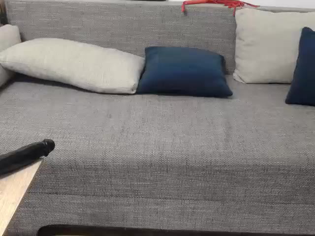 Stroking my Cock in heels and stockings