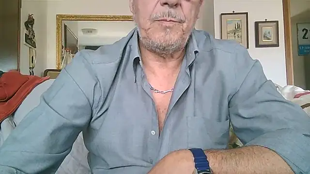 [30 Mar 15:31] Private Show - Video von gyodybis Cam-Model