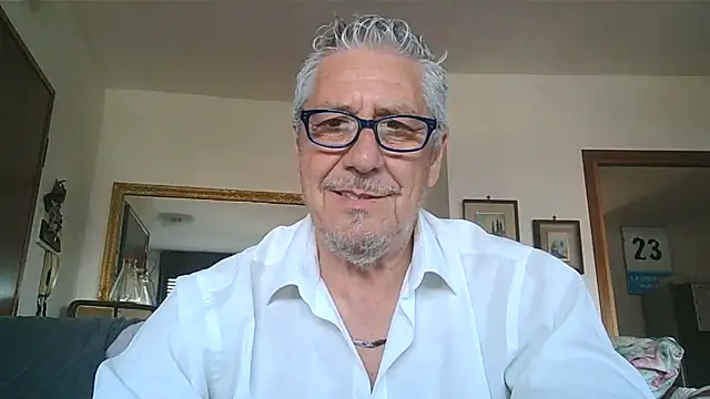 [11 Apr 17:07] Private Show - Video von gyodybis Cam-Model