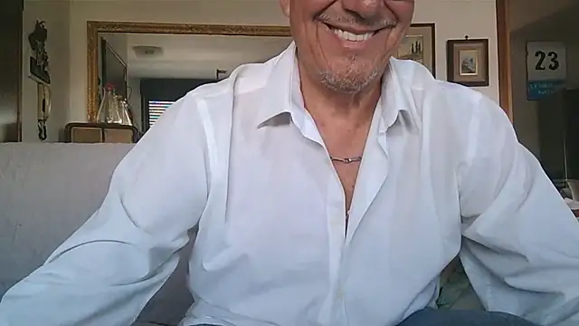 [10 May 15:27] Private Show - Video von gyodybis Cam-Model