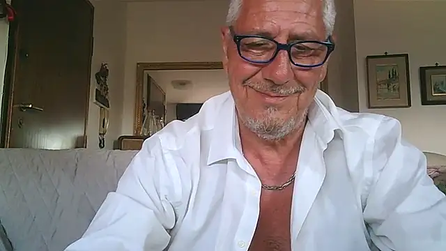 [29 Jun 18:57] Private Show - Video von gyodybis Cam-Model