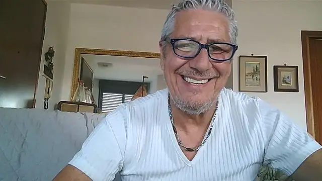 [10 Aug 16:18] Private Show - Video von gyodybis Cam-Model