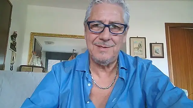 [16 Aug 14:58] Spy Show - Video von gyodybis Cam-Model