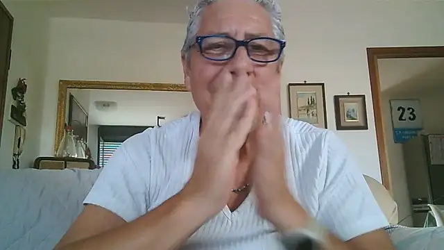 [17 Aug 17:48] Private Show 2 cum - Video von gyodybis Cam-Model