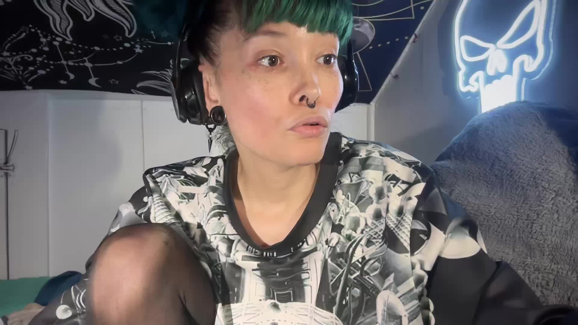[5 Nov 16:49] Pov dirty talk missionary,side fuck,pussy spread,creamy pussy - ক্যাম মডেল FRRANNKIE-এর ভিডিও