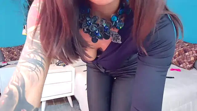 [20 Mar 14:31] Private Show - skalsko - sensuality dance ans strip- unique oil - nastydeepthroat and - video oleh model kamera Selena_G69