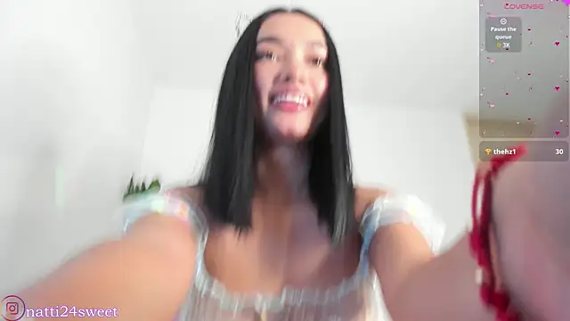 THIS COMPLETE SHOW OF A PRIVATE SHOW WILL LEAVE YOU CRAZY
