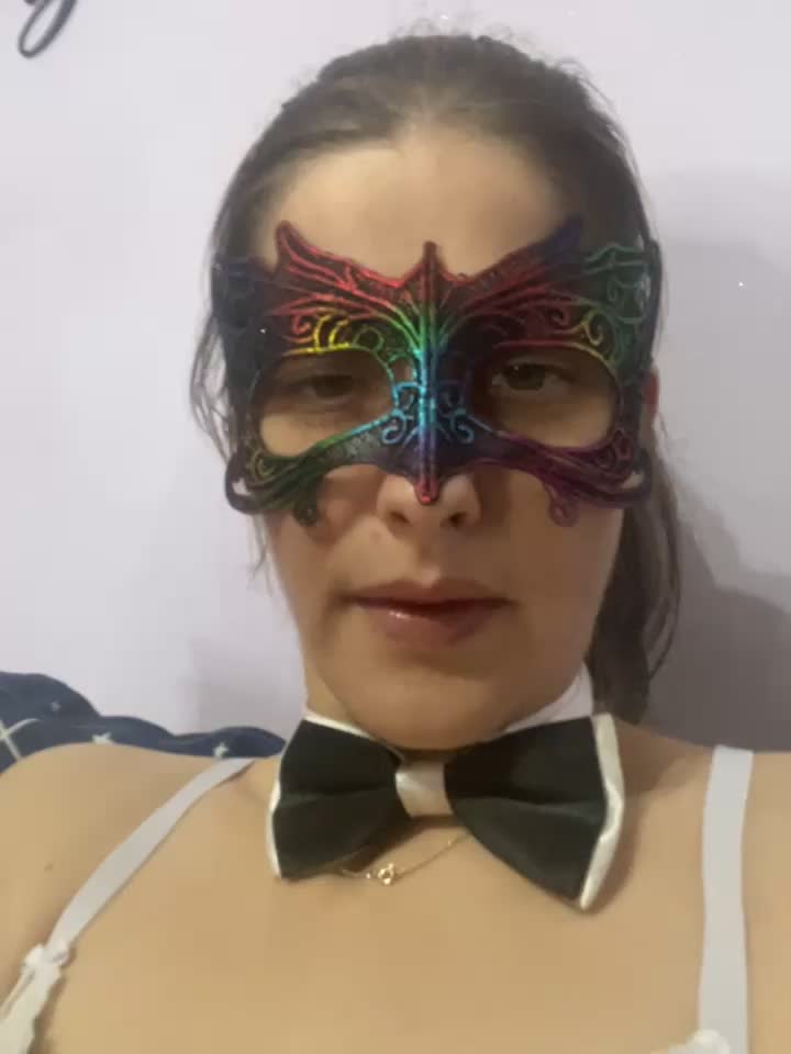 [6 Feb 22:36] Private Show