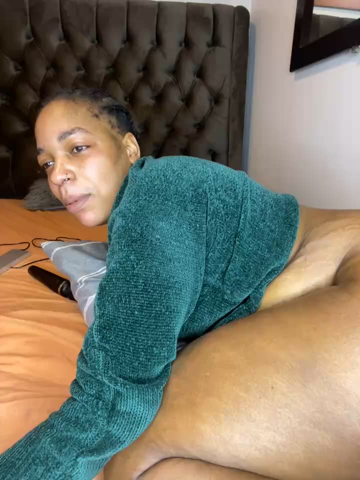 [15 Aug 06:05] Private Show - วิดีโอโดย Kinkyphatass โมเดลแคม