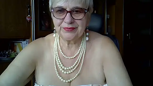 [24 Aug 09:20] Private Show - video van SweetCherry27 cam-model