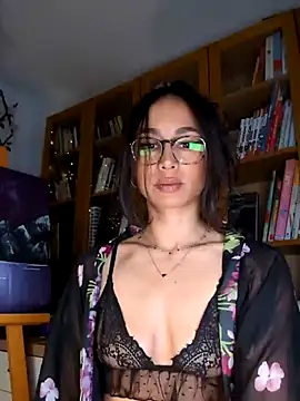 POV I suck your dick wearing a kimono - video by Naughty-Jessie cam model
