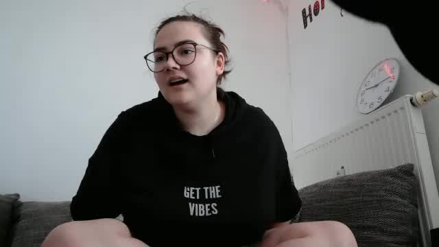 Pussy Private Show