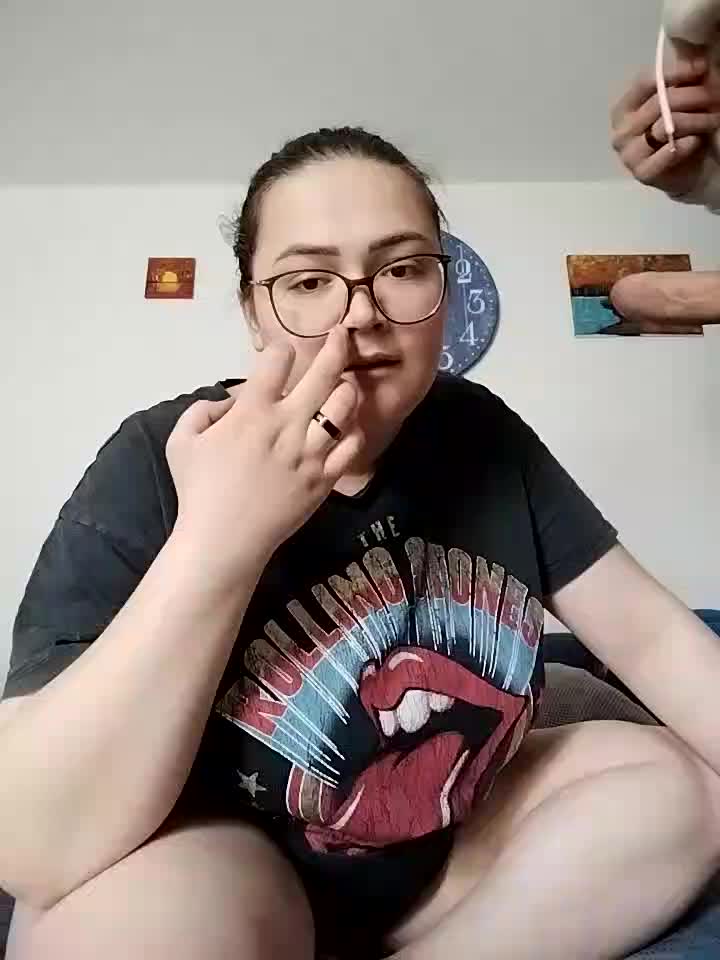[9 Apr 2023 ] Private Show  blowjob+missionary fuck