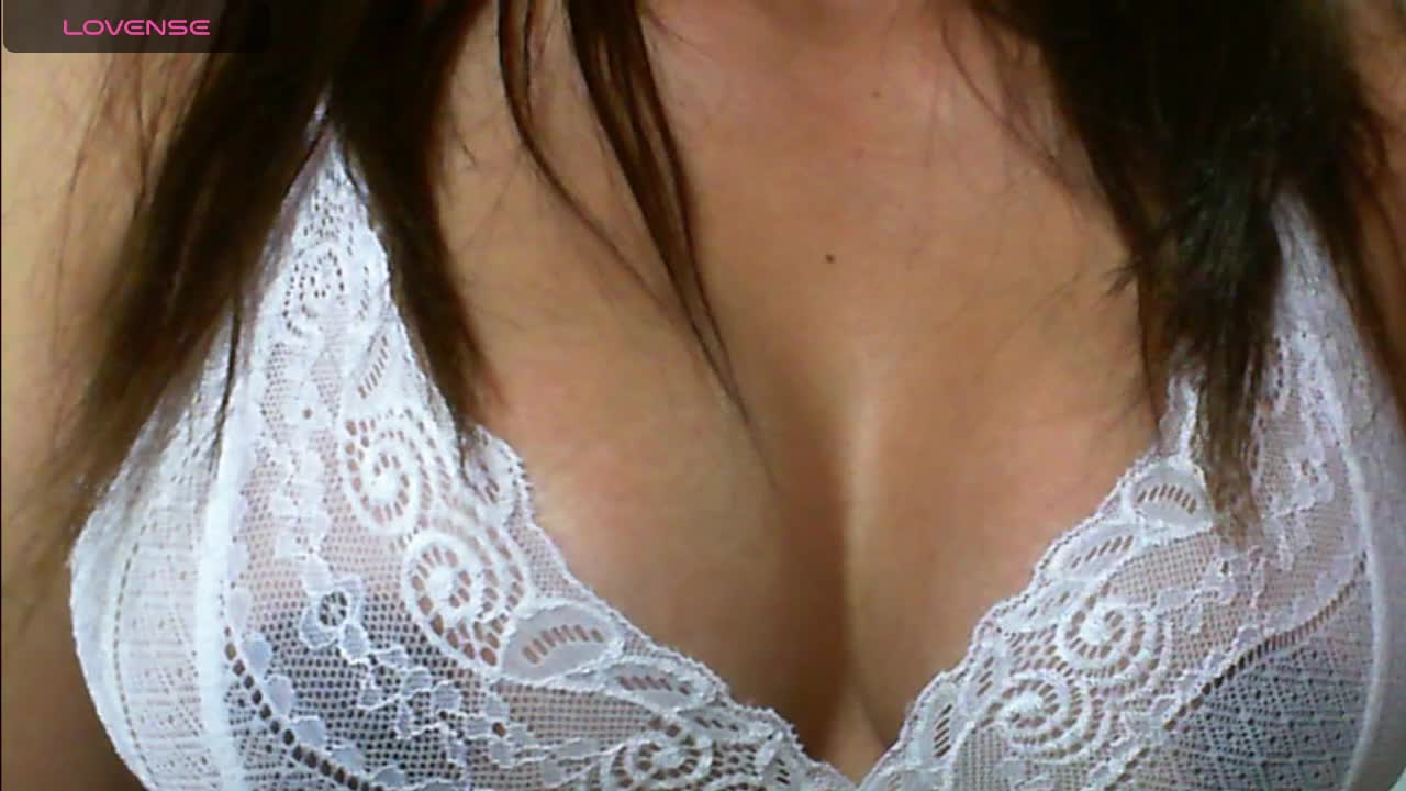 Delicius sex - video by salome__milf cam model