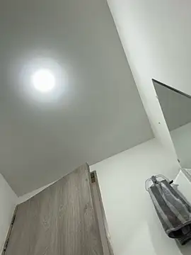 HOT BATH RAIN AND SEMEN - video của người mẫu cam billyMayer_