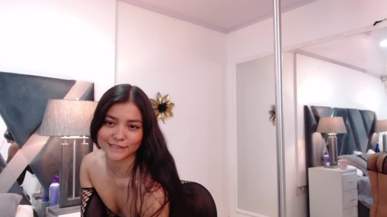 Naked Dance hot