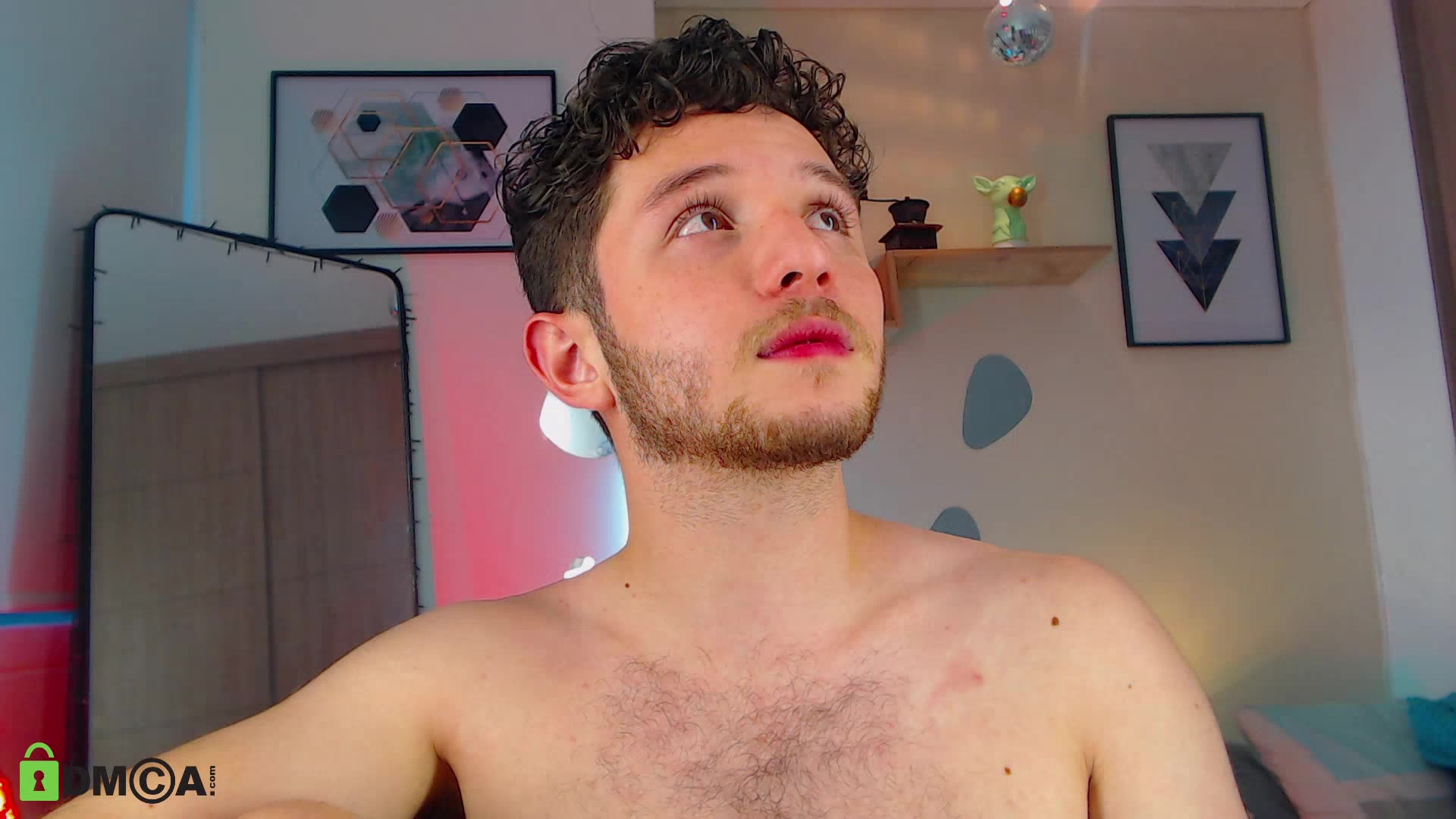 The young boy ready to be fucked - video av Juan_Castano cam model