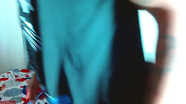 my girl showing her buttocks in doggy style - video by kelvin_jhoseth1 cam model