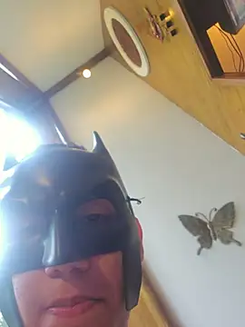 That rich sucks my ass Batman... a lot of saliva fades to my rich pussy. - video by CataleyaRusso cam model