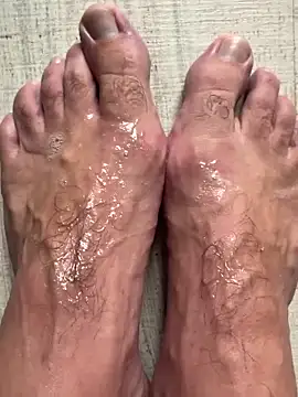 feets - video by julian333 cam model