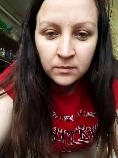 squirt my pussy – video af Milla-23 cam-model