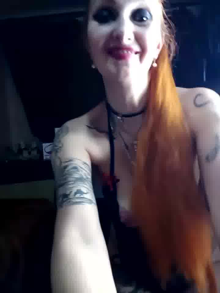 UNDREES ME AND LICK MY HOLES DOGGY STYLE - video av -Fireworks_ cam-modell