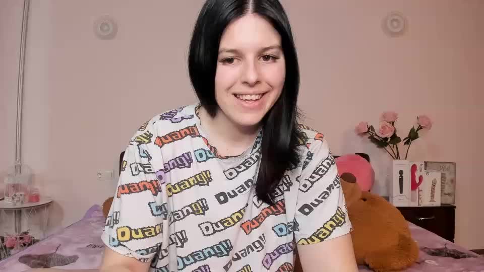 Get NAKED / Pussy Close up / Dildo fuck Pussy - video by Bestgirl2025 cam model