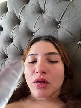 Suck dildo and your dick? Omg - βίντεο μοντέλου Vikycon