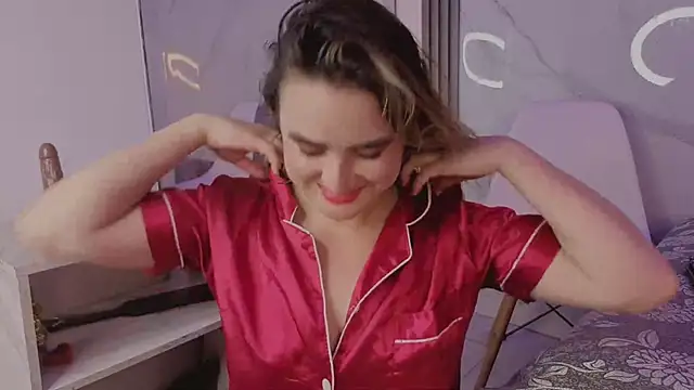 Messy Blowjob.  I am Wearing Satin - video by CandyQueenGold cam model