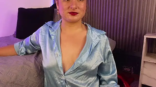 Messy Blowjob.  I am Wearing satin - video by CandyQueenGold cam model