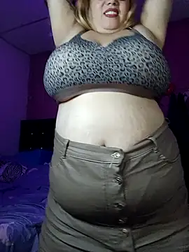 Show naked +cum - video by EllisW8 cam model