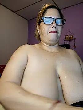 [21 Feb 07:36] Private Show — filmik EllisW8, modela(-lki) na kamerkach