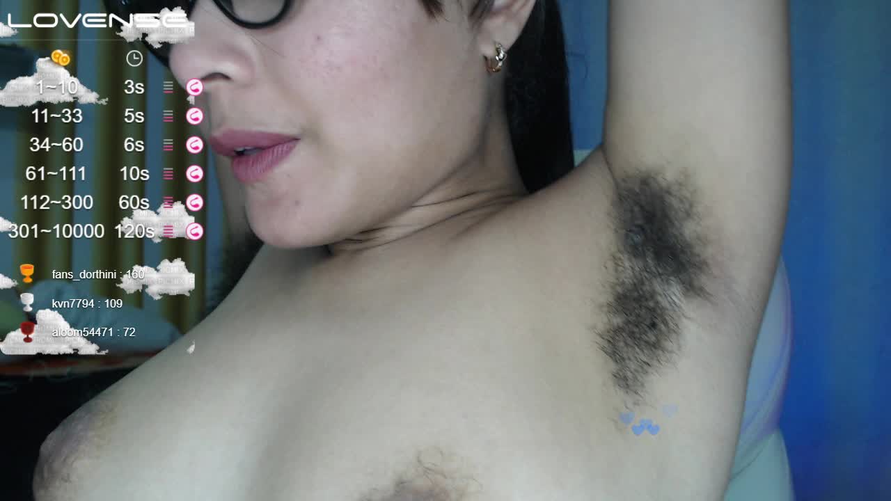 [8 Jun 22:51] Private Show – video od webkamerové modelky Jade_Dorthini